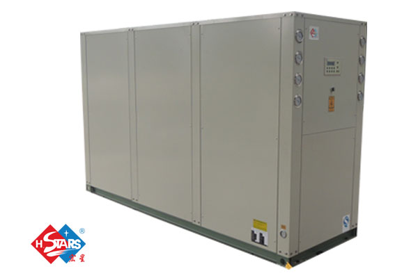 Scroll water-cooled chiller