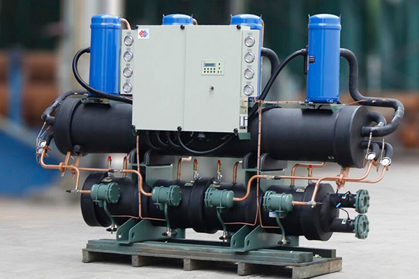 Energy-efficient hot water system heat pump